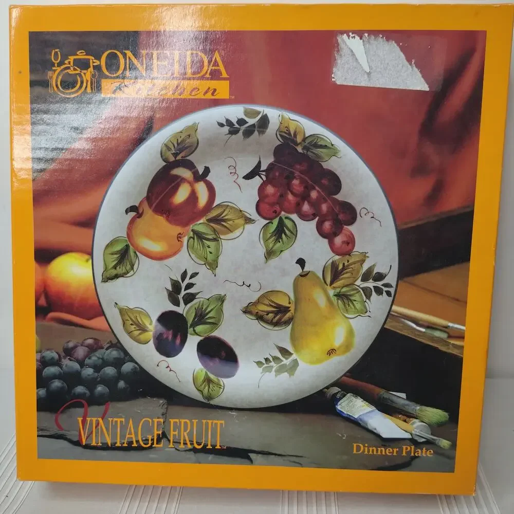Oneida Kitchen Vintage Fruit Patten 10 5/8